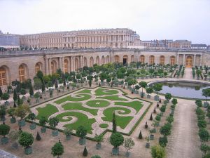 800px-ChateauVersailles