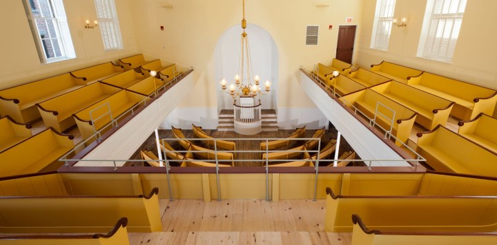 1_1423834027_Meeting-House-1